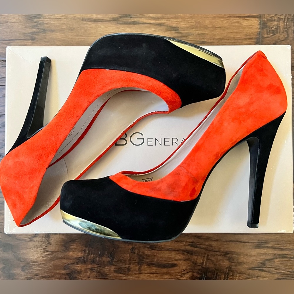 BCBGeneration PANDEE Platform Heels - Sz 7M - Picture 7 of 10